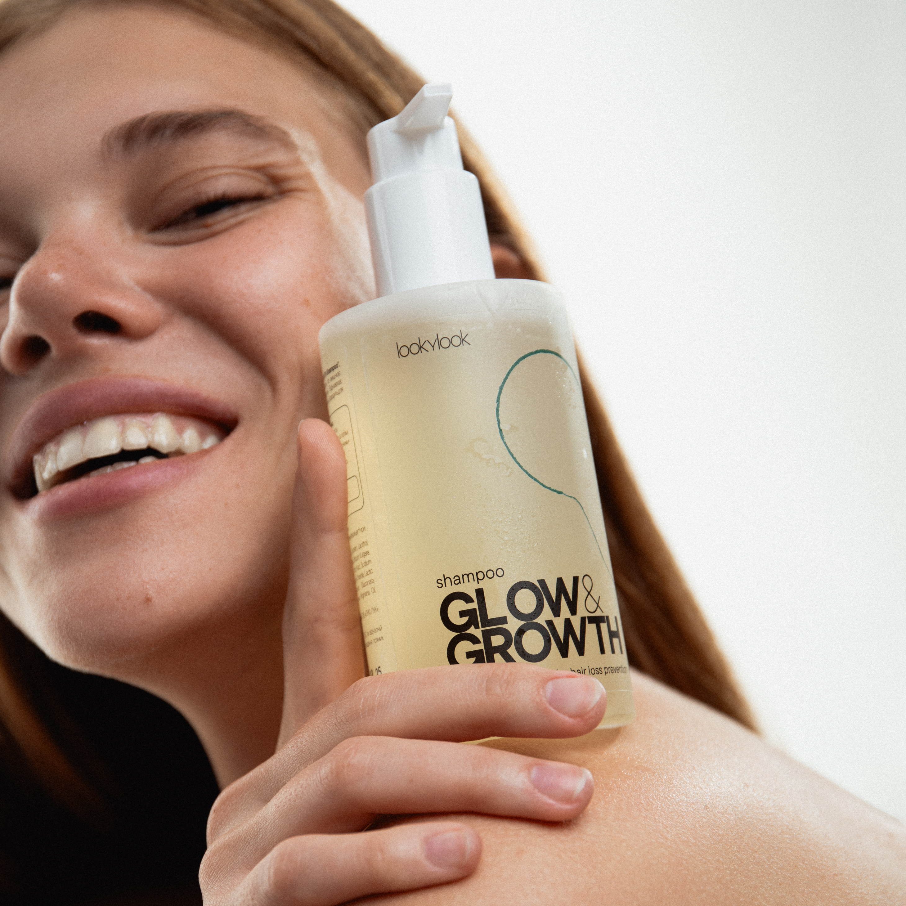 Шампунь проти випадіння волосся Glow&Growth